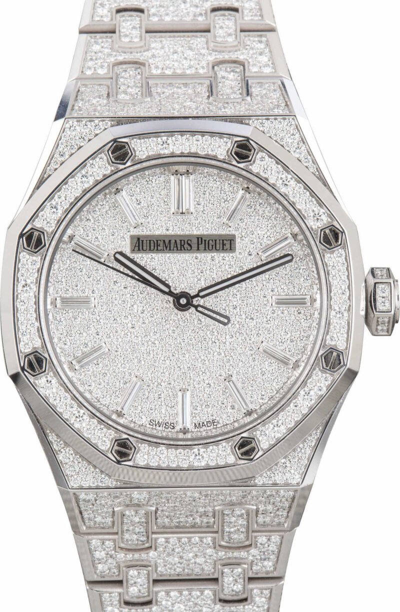 Audemars Piguet Royal Oak Selfwinding 18k White Gold - Chrono Swiss Watch Audemars Piguet Royal Oak Selfwinding 18k White Gold - Chrono Swiss Watch