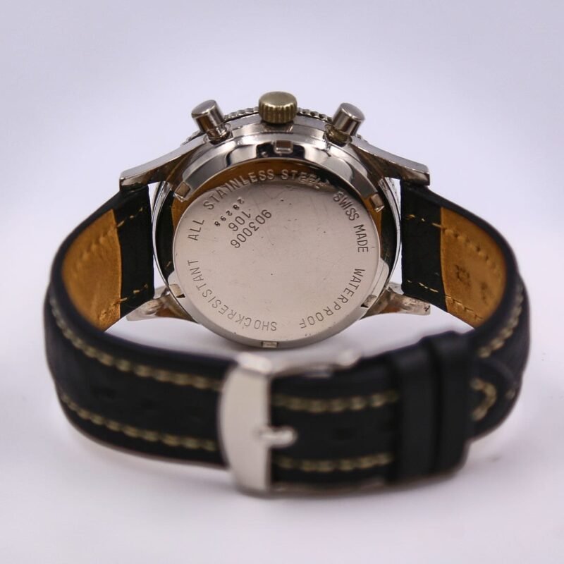 Croton Chrono (106 17J) - Chrono Swiss Watch Croton Chrono (106 17J) - Chrono Swiss Watch
