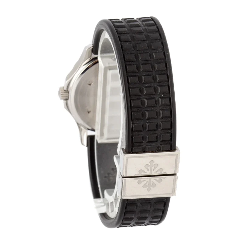 Ladies Patek Philippe Aquanaut 4960A Black Dial - Chrono Swiss Watch Ladies Patek Philippe Aquanaut 4960A Black Dial - Chrono Swiss Watch