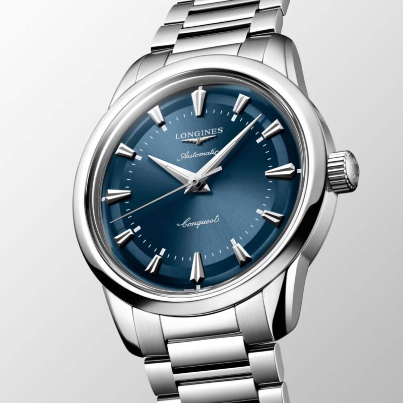 Longines Conquest Heritage (L1.649.4.92.6) - Chrono Swiss Watch Longines Conquest Heritage (L1.649.4.92.6) - Chrono Swiss Watch