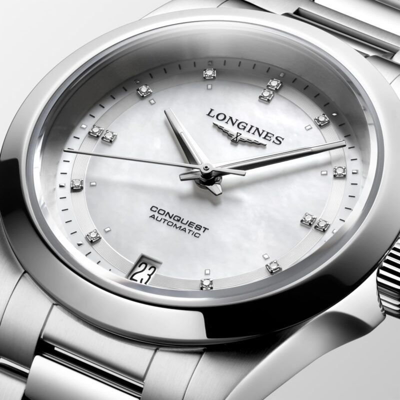 Longines Conquest (L3.430.4.87.6) - Chrono Swiss Watch Longines Conquest (L3.430.4.87.6) - Chrono Swiss Watch