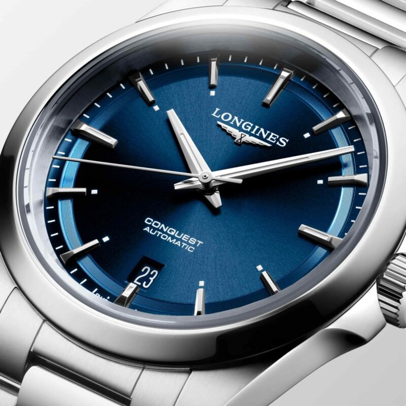 Longines Conquest (L3.720.4.92.6) - Chrono Swiss Watch Longines Conquest (L3.720.4.92.6) - Chrono Swiss Watch