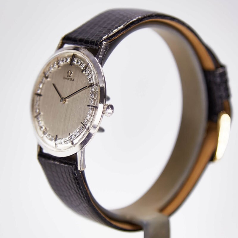 Omega (6672) - Chrono Swiss Watch Omega (6672) - Chrono Swiss Watch