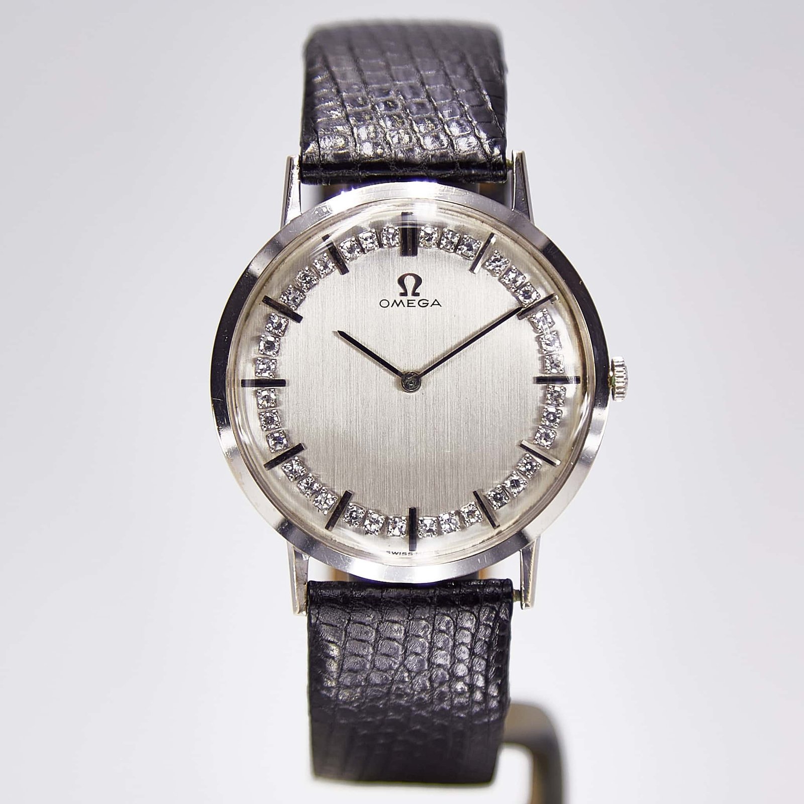 Omega (6672) - Chrono Swiss Watch Omega (6672) - Chrono Swiss Watch