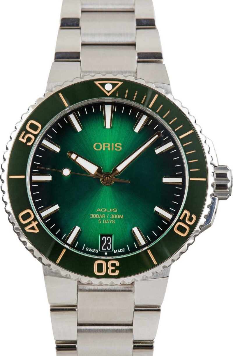 Oris Aquis Date Green Dial Calibre 400 Stainless Steel - Chrono Swiss Watch Oris Aquis Date Green Dial Calibre 400 Stainless Steel - Chrono Swiss Watch