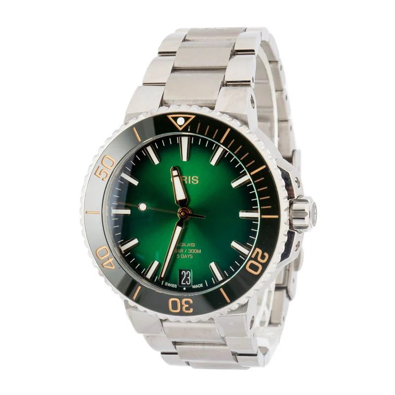 Oris Aquis Date Green Dial Calibre 400 Stainless Steel - Chrono Swiss Watch Oris Aquis Date Green Dial Calibre 400 Stainless Steel - Chrono Swiss Watch