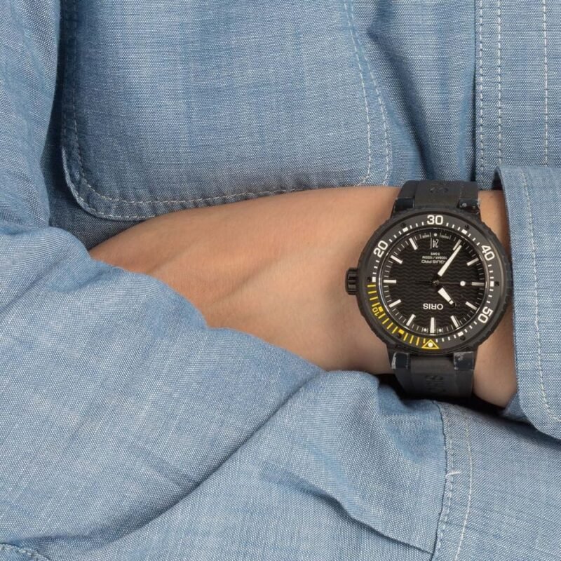 Oris AquisPro Date Calibre 400 Titanium - Chrono Swiss Watch Oris AquisPro Date Calibre 400 Titanium - Chrono Swiss Watch