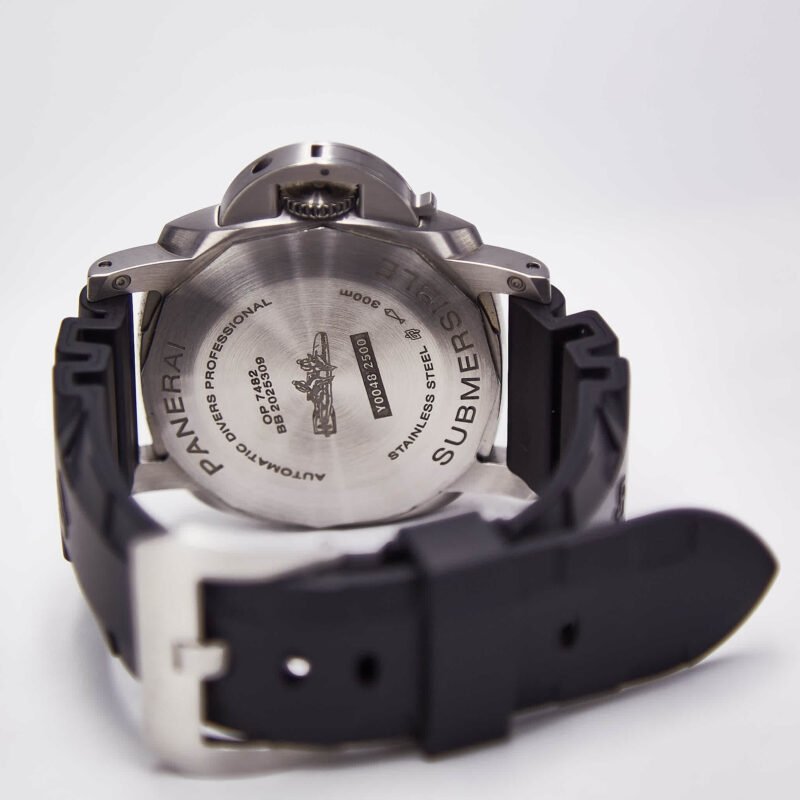 Panerai Luminor Submersible (PAM01226) - Chrono Swiss Watch Panerai Luminor Submersible (PAM01226) - Chrono Swiss Watch