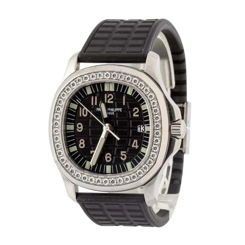 Patek Philippe Aquanaut 5067A Diamond Bezel - Chrono Swiss Watch Patek Philippe Aquanaut 5067A Diamond Bezel - Chrono Swiss Watch