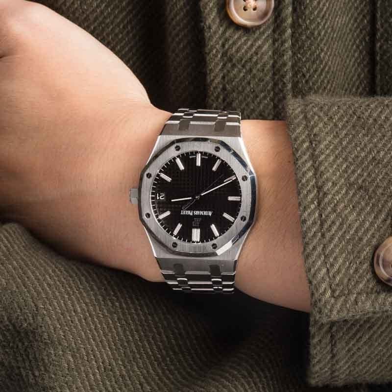 Pre-owned Audemars Piguet Royal Oak Selfwinding Black Dial - Chrono Swiss Watch Pre-owned Audemars Piguet Royal Oak Selfwinding Black Dial - Chrono Swiss Watch