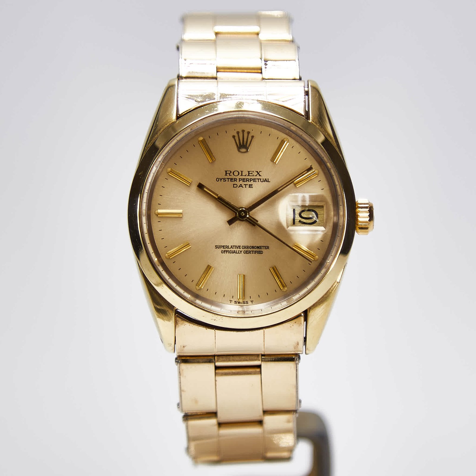 Rolex Oyster Date (1550) - Chrono Swiss Watch Rolex Oyster Date (1550) - Chrono Swiss Watch