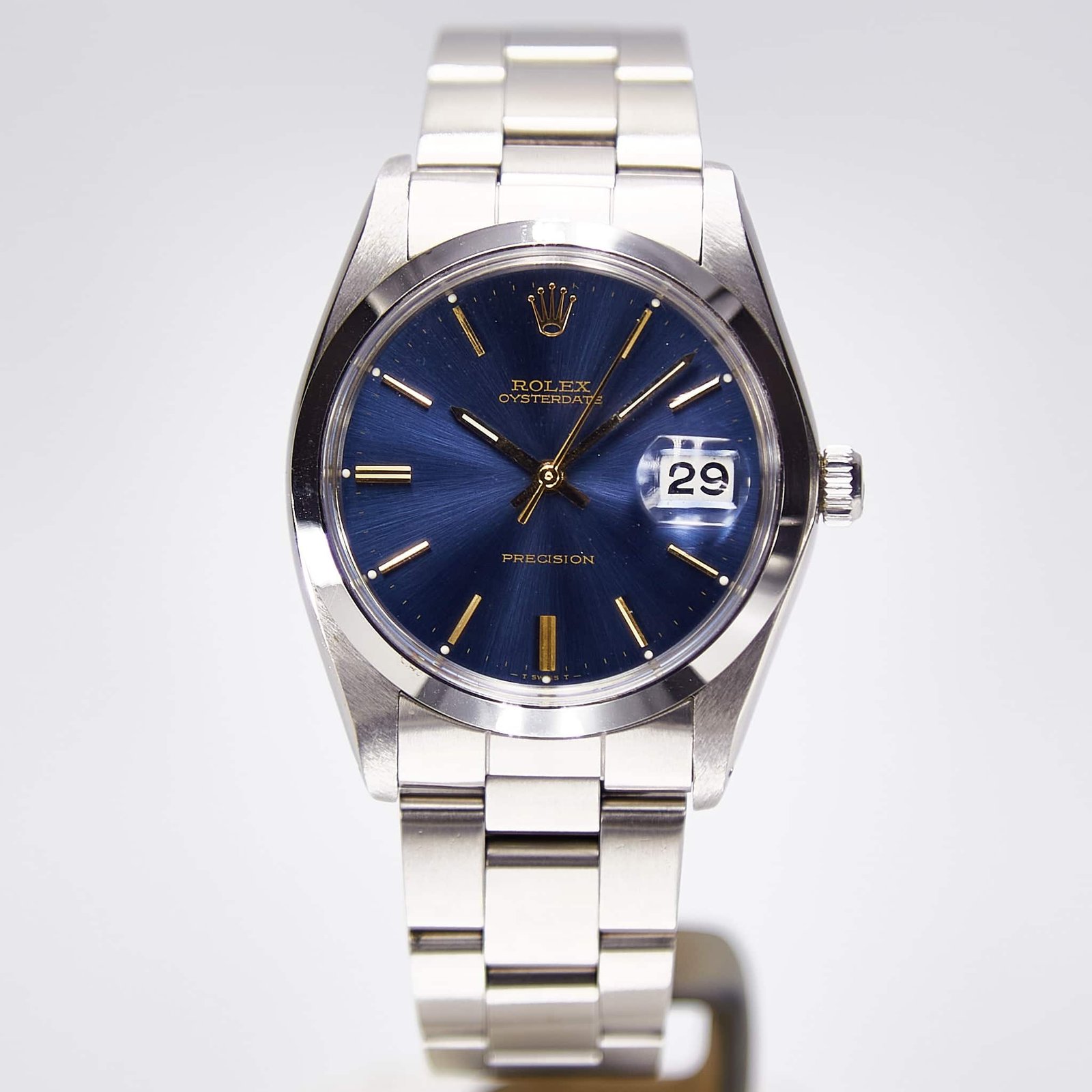 Rolex Oysterdate (6694) - Chrono Swiss Watch Rolex Oysterdate (6694) - Chrono Swiss Watch