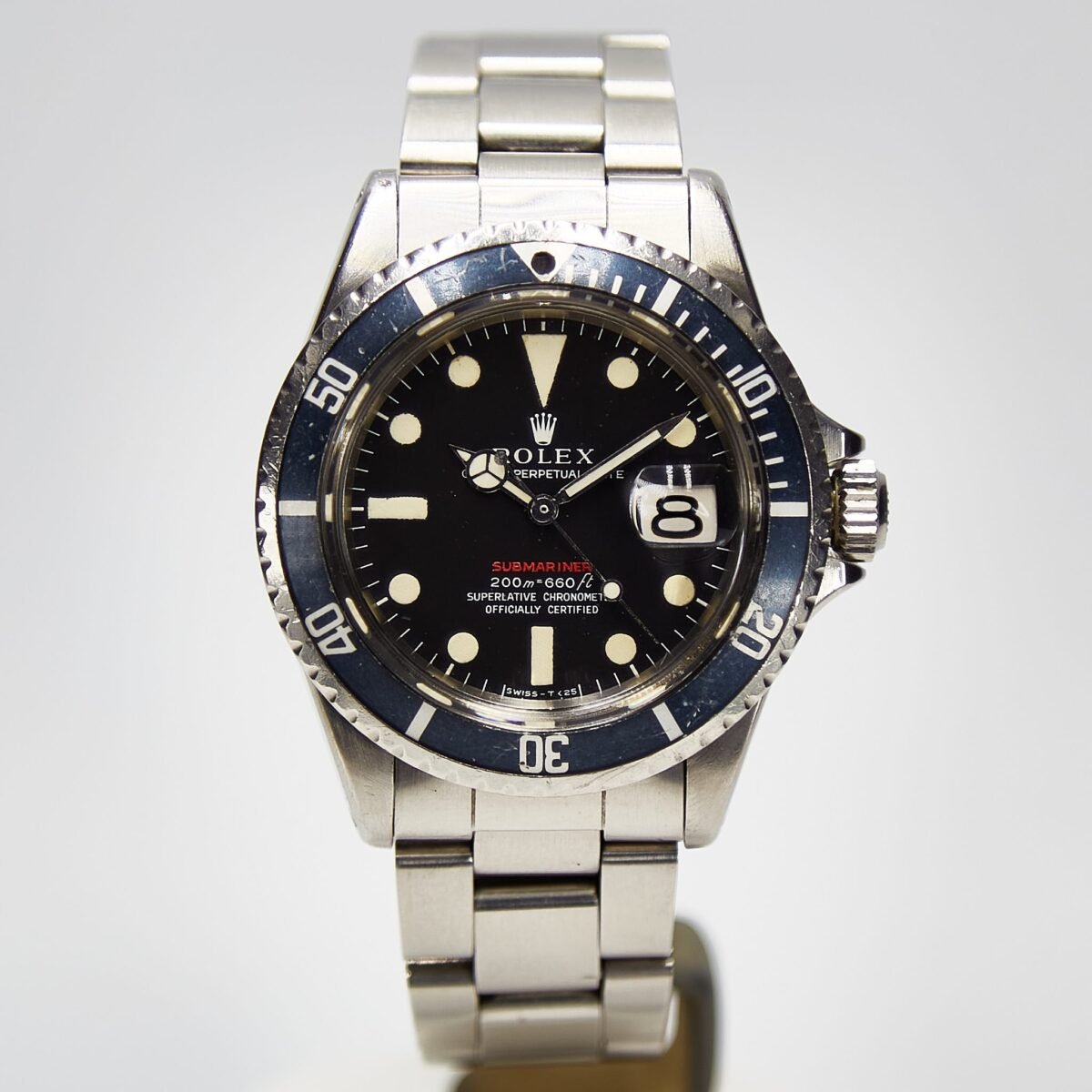 Rolex Submariner Date ‘Red Letter’ (1680) - Chrono Swiss Watch Rolex Submariner Date ‘Red Letter’ (1680) - Chrono Swiss Watch