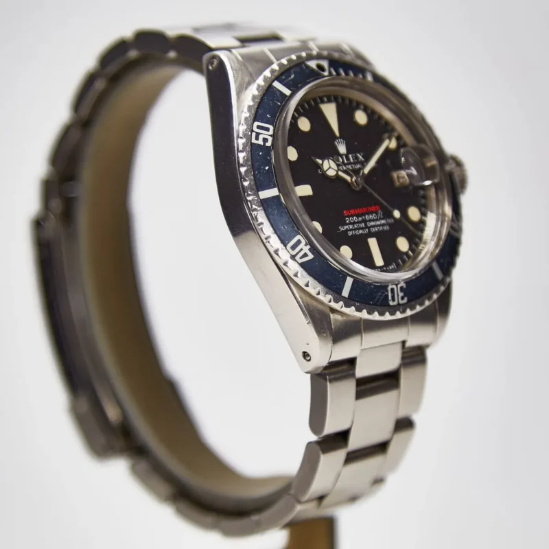Rolex Submariner Date ‘Red Letter’ (1680) - Chrono Swiss Watch Rolex Submariner Date ‘Red Letter’ (1680) - Chrono Swiss Watch