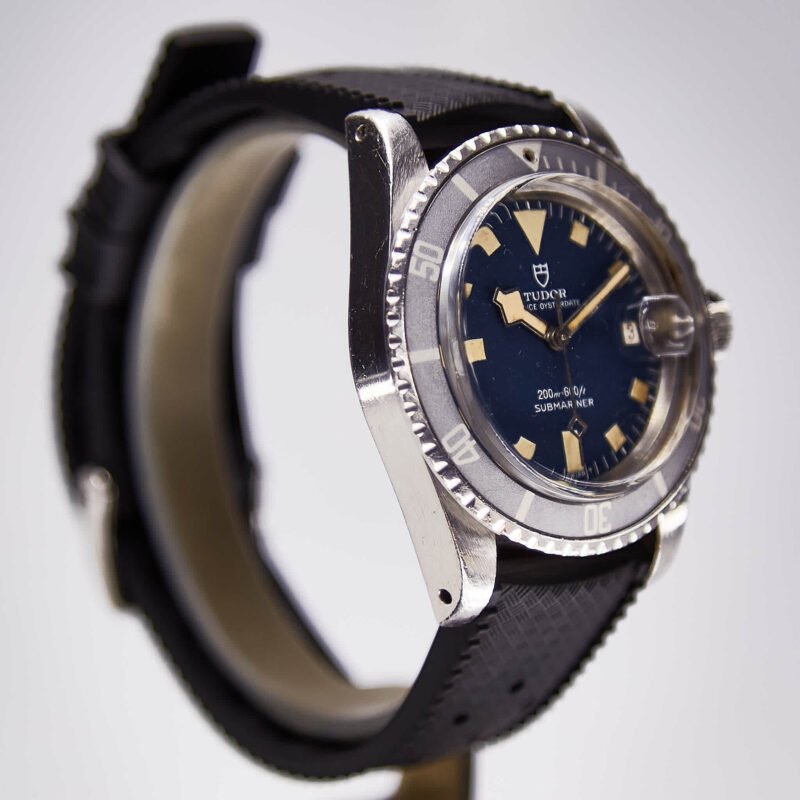 Tudor Submariner ‘Snowflake’ (94110) - Chrono Swiss Watch Tudor Submariner ‘Snowflake’ (94110) - Chrono Swiss Watch