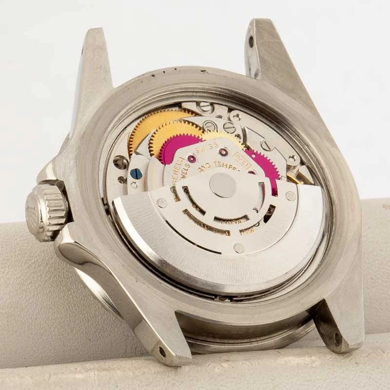 Vintage Rolex Submariner 1680 Steel Oyster - Chrono Swiss Watch Vintage Rolex Submariner 1680 Steel Oyster - Chrono Swiss Watch