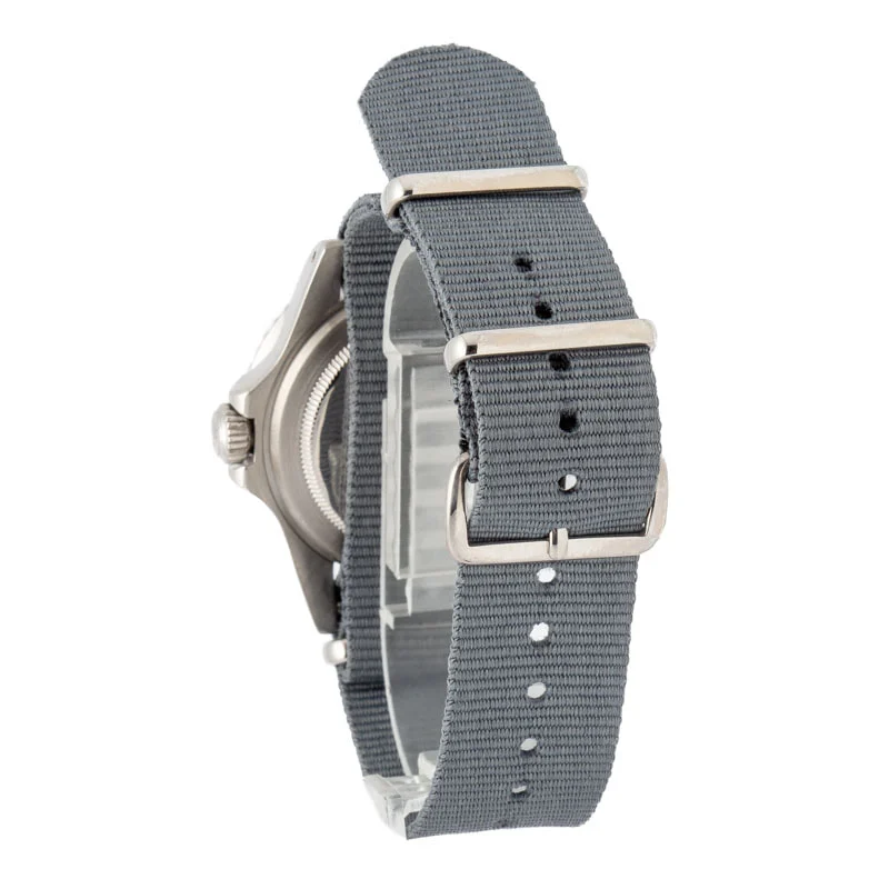 Vintage Rolex Submariner Ref 1680 Nylon Strap - Chrono Swiss Watch Vintage Rolex Submariner Ref 1680 Nylon Strap - Chrono Swiss Watch