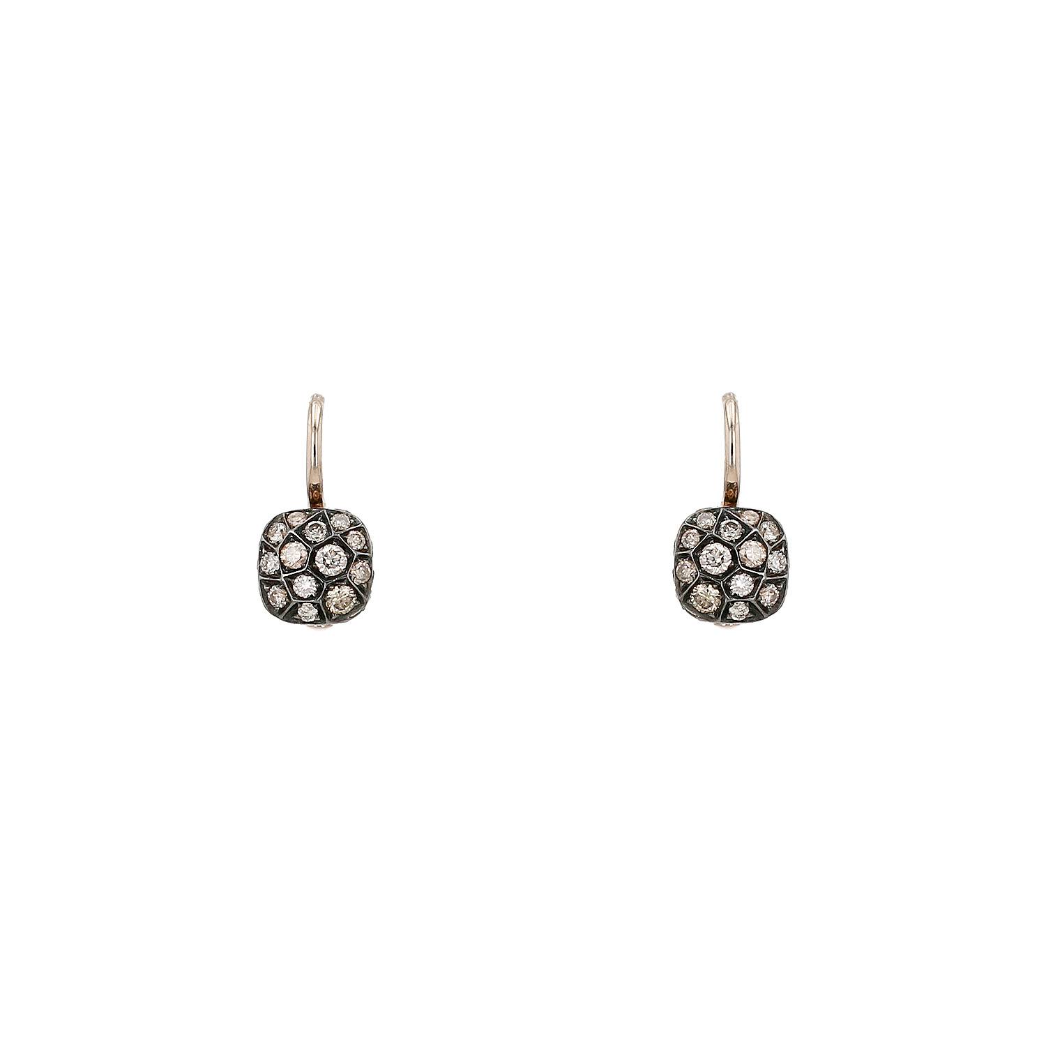 Paire de boucles d'oreilles Pomellato Nudo Petit en or rose, or blanc et diamants cognac Paire de boucles d'oreilles Pomellato Nudo Petit en or rose, or blanc et diamants cognac