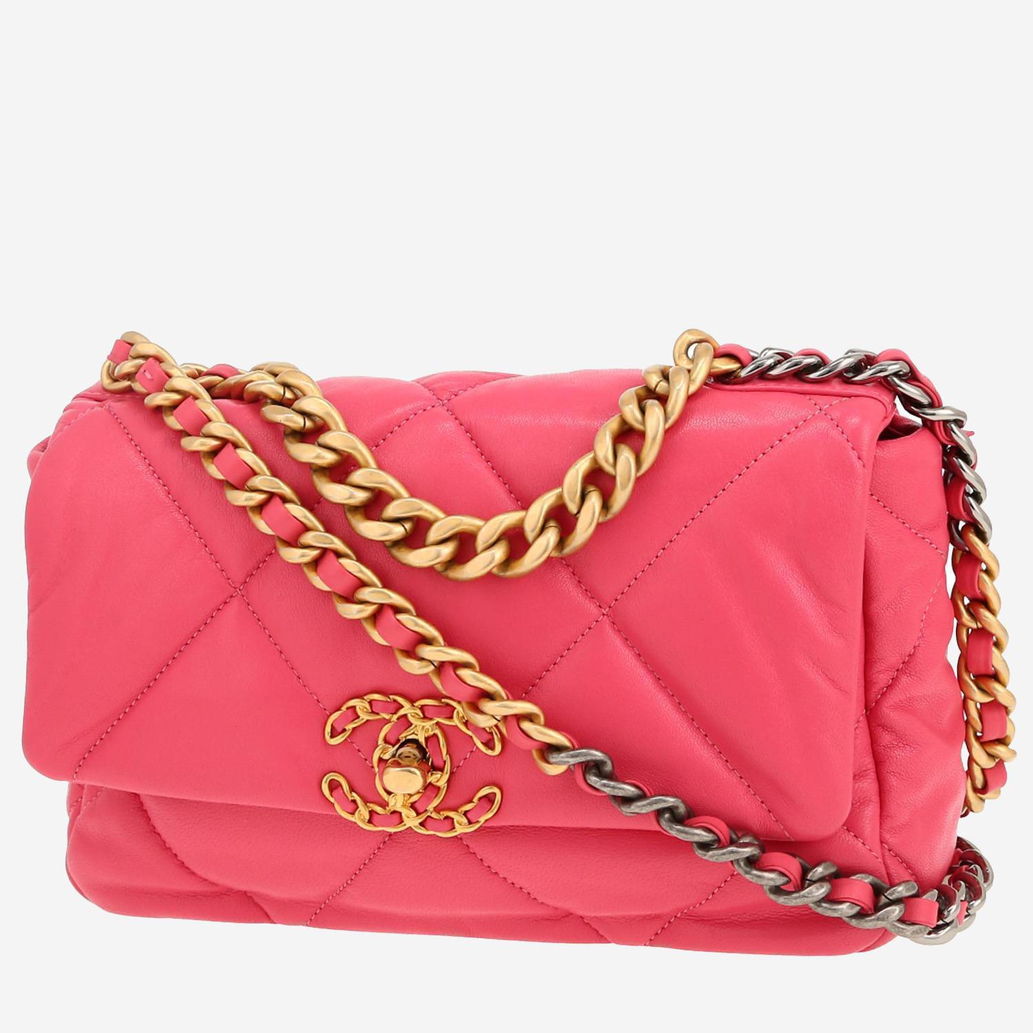 Sac bandoulière Chanel 19 en cuir matelassé rose Sac bandoulière Chanel 19 en cuir matelassé rose